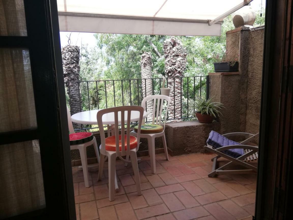 Can Cactus Garriguella Ngoại thất bức ảnh